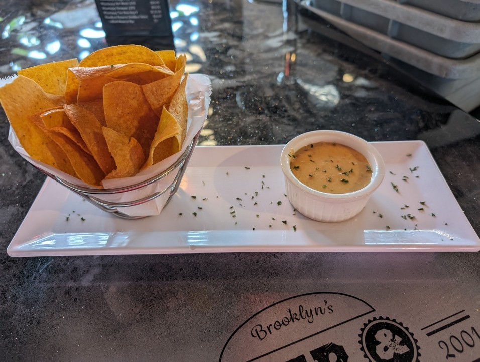 Chips & Queso Blanco