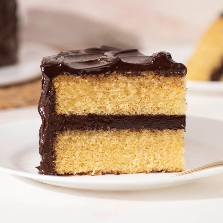 Golden Sponge Chocolate Cake