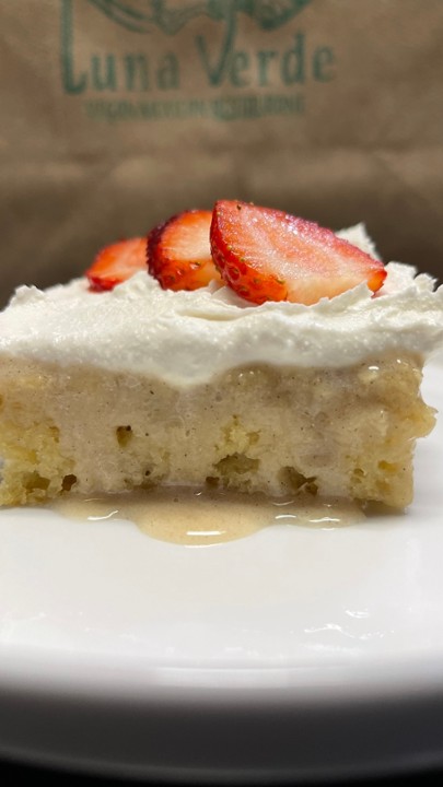 Tres Leches  cake | homestyle