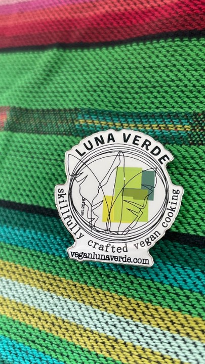 Luna Verde Hard Enamel Pin