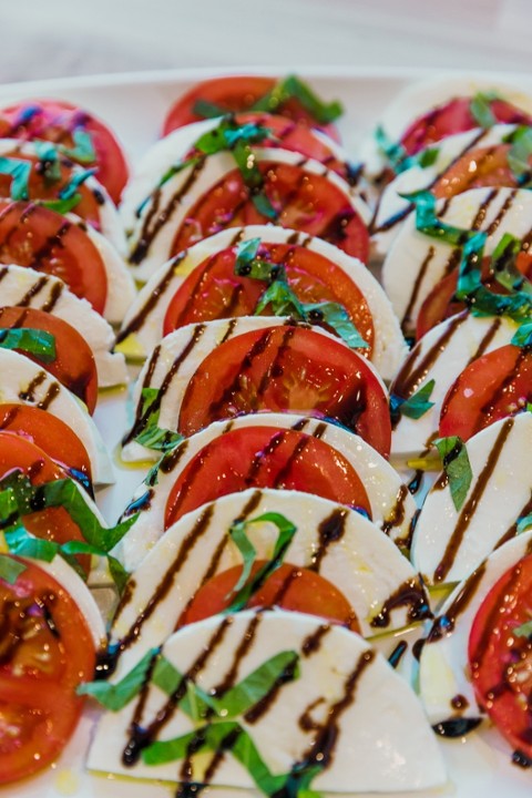 Tomato & Mozzarella - Full Tray