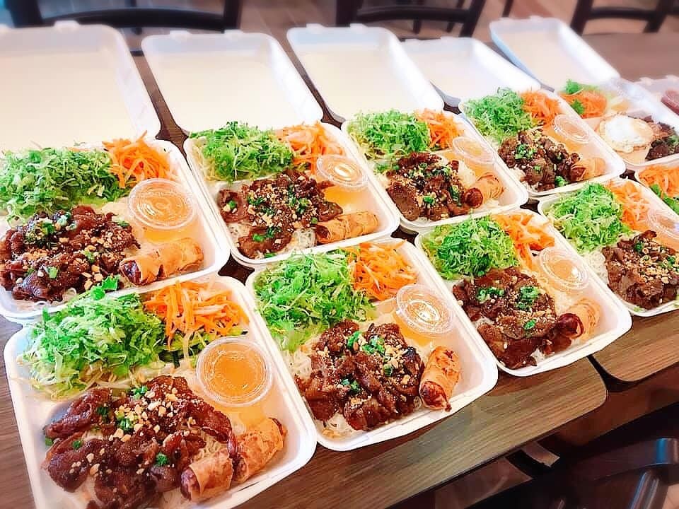 Grilled Chicken Vermicelli (5-6 people)