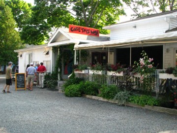 Cafe This Way 14 Mount Desert Street