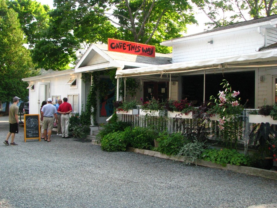 Cafe This Way 14 Mount Desert Street