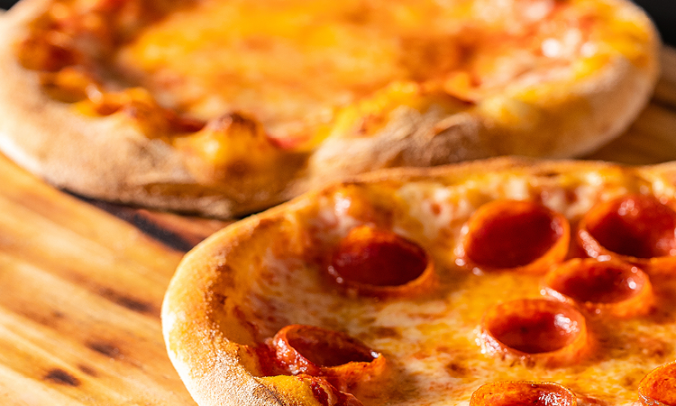Kid Size Pizzas ~