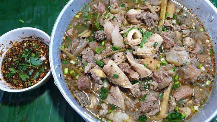 Tom Sab Beef Stomachs and Tendon Soup