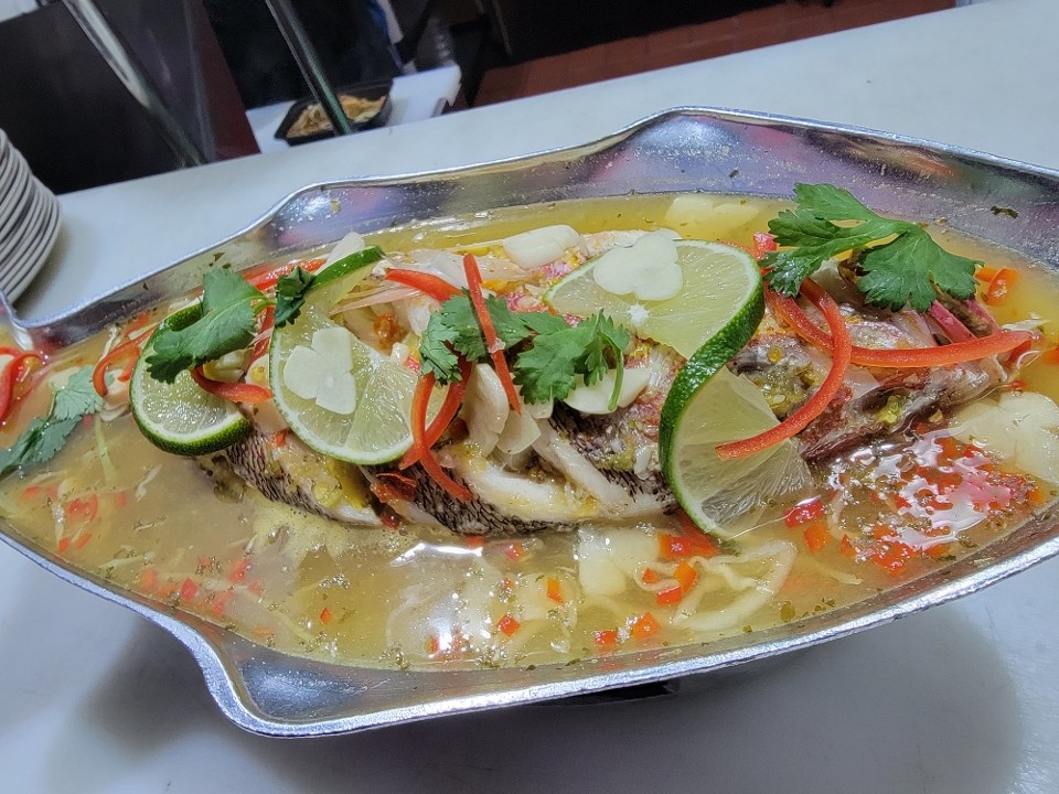 Steamed Fish with lime