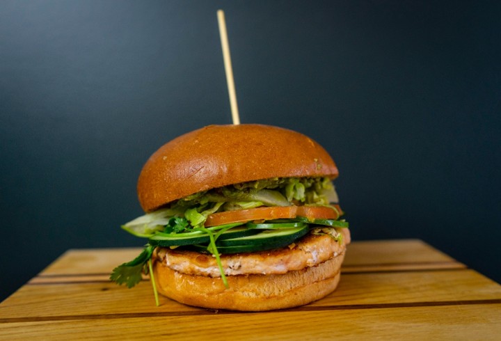 Cali Salmon Burger