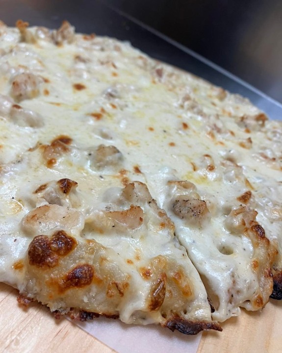 10 INCH CHICKEN ALFREDO PIZZA