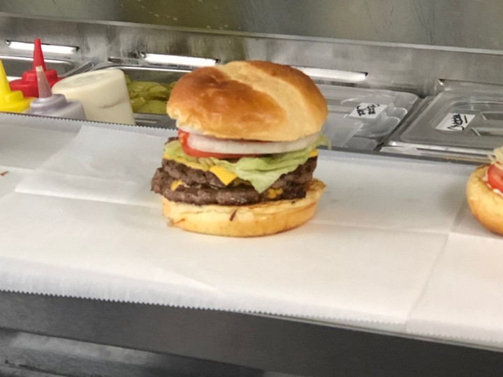 SuzEQ's Restaurant Build a Burger