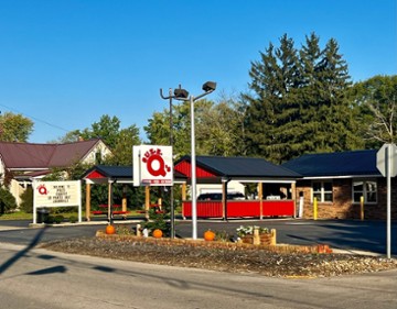 Suz-E-Q's Restaurant-Cardington Ohio