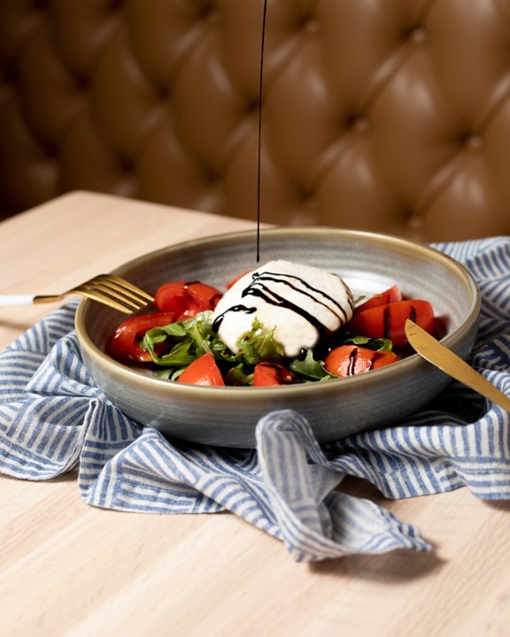 Burrata Caprese