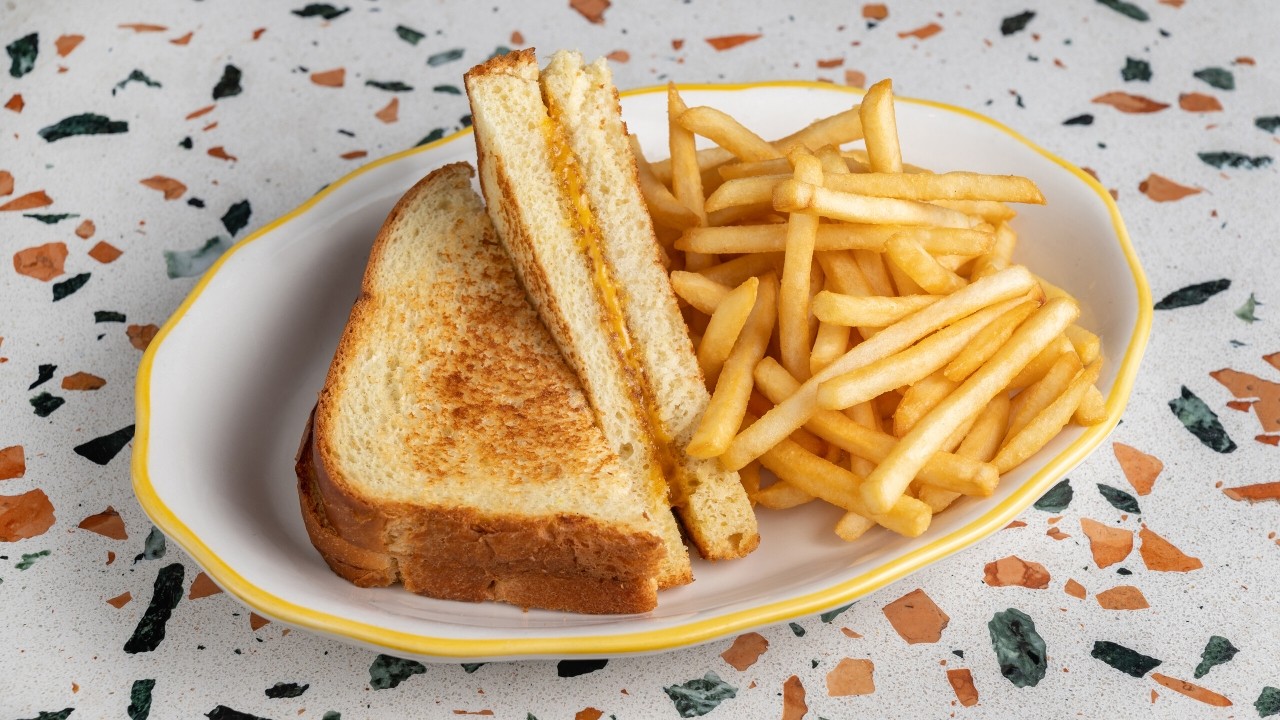 Kid Grilled Cheese Sandwich-