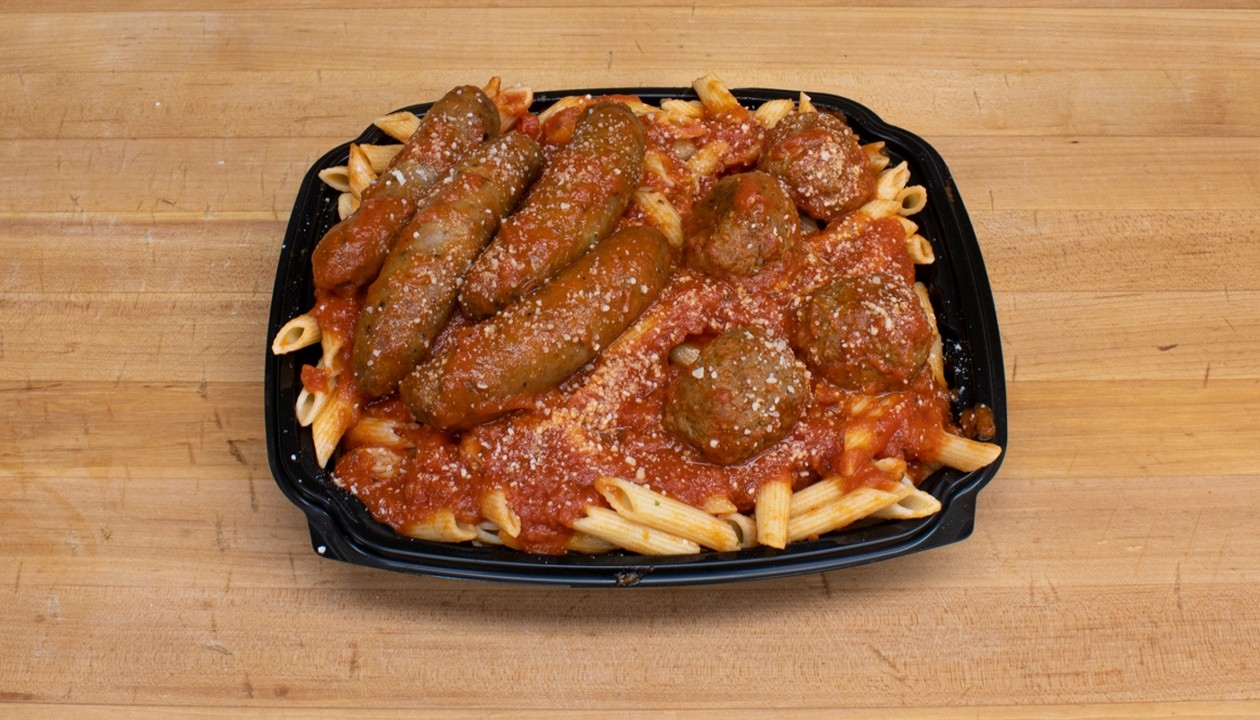 Combo Pasta Bucket with 4 Sausages and 4 Meatballs with Sauce