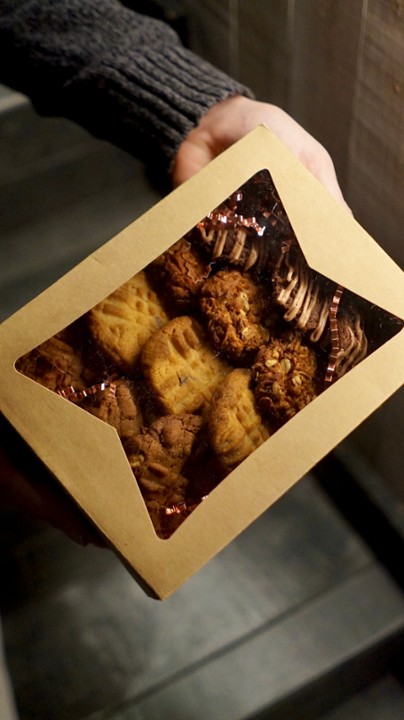 New Zealand Cookie Box