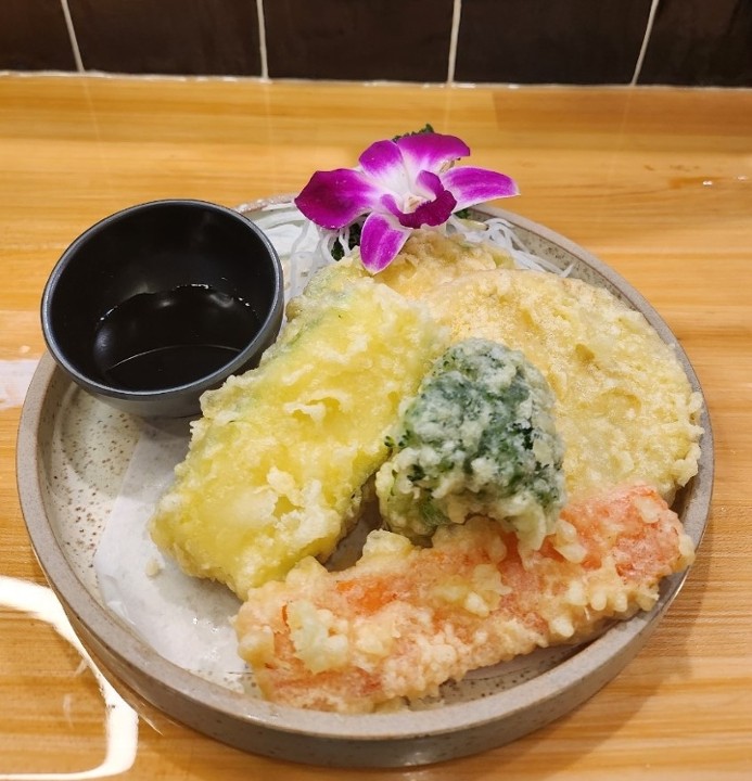 Vegetable Tempura.