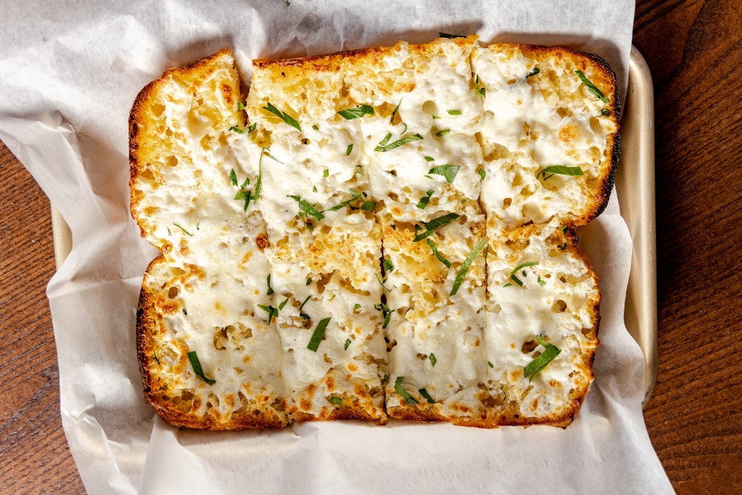Garlic Mozz Bread