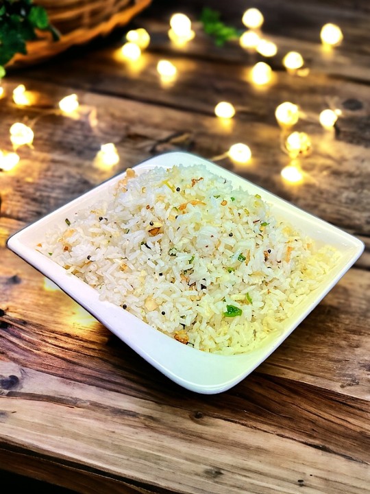 Coconut Rice W/ choice of Chick'n or Veg Curry
