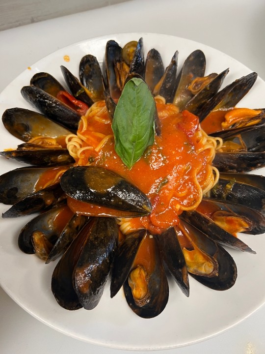 Mussels Fra Diavolo