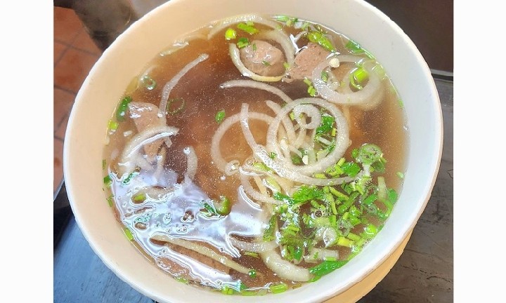 217 - PHỞ - MEATBALL,  BEEF  TENDON
