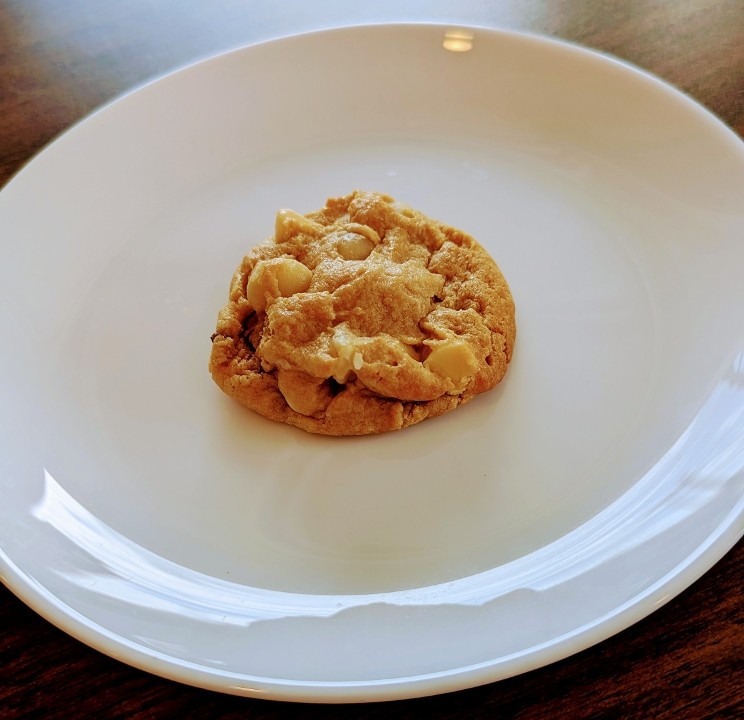 Creamy Macadamia Cookie