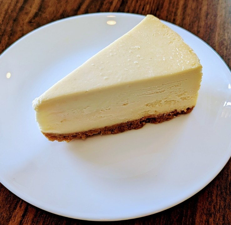 Classic Creamy Cheesecake