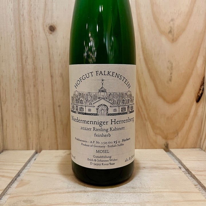 Mosel: 2022 Hofgut Falkenstein Riesling Niedermenniger Herrenberg Kabinett Feinherb 750ml