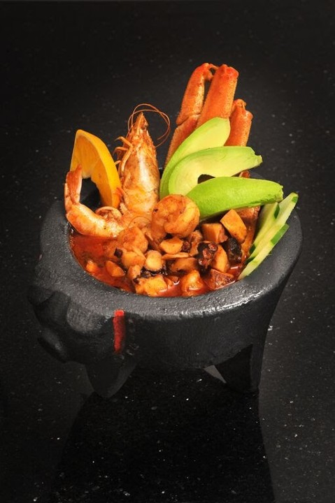 Molcajete de mariscos