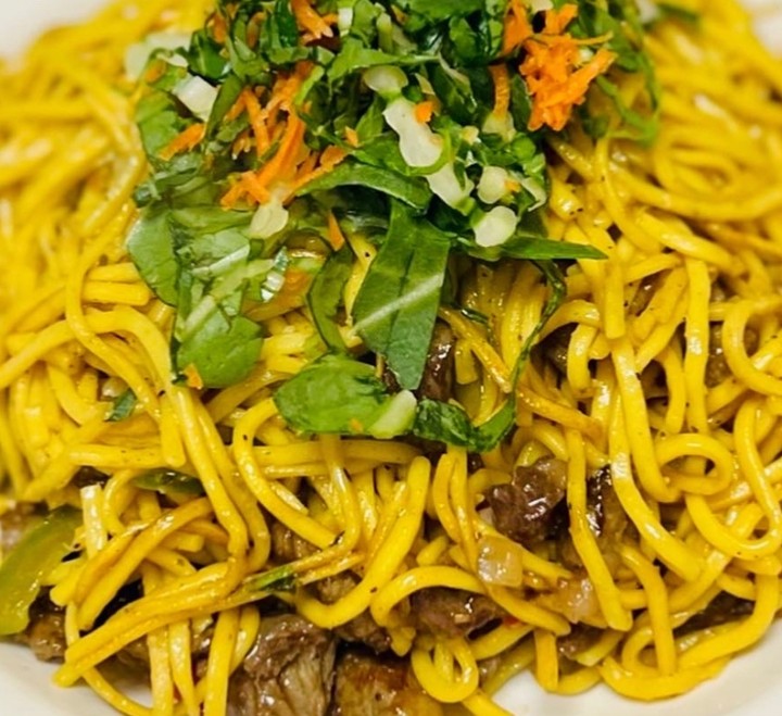 Chowmein (lamb) 1/2 tray