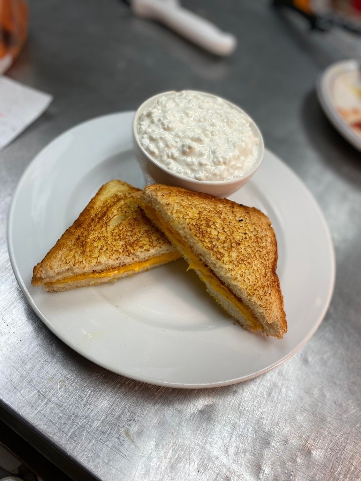 GRILLED CHEESE WITH A SIDE