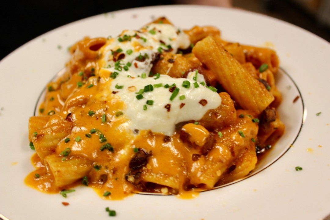 SPICY RIGATONI PASTA
