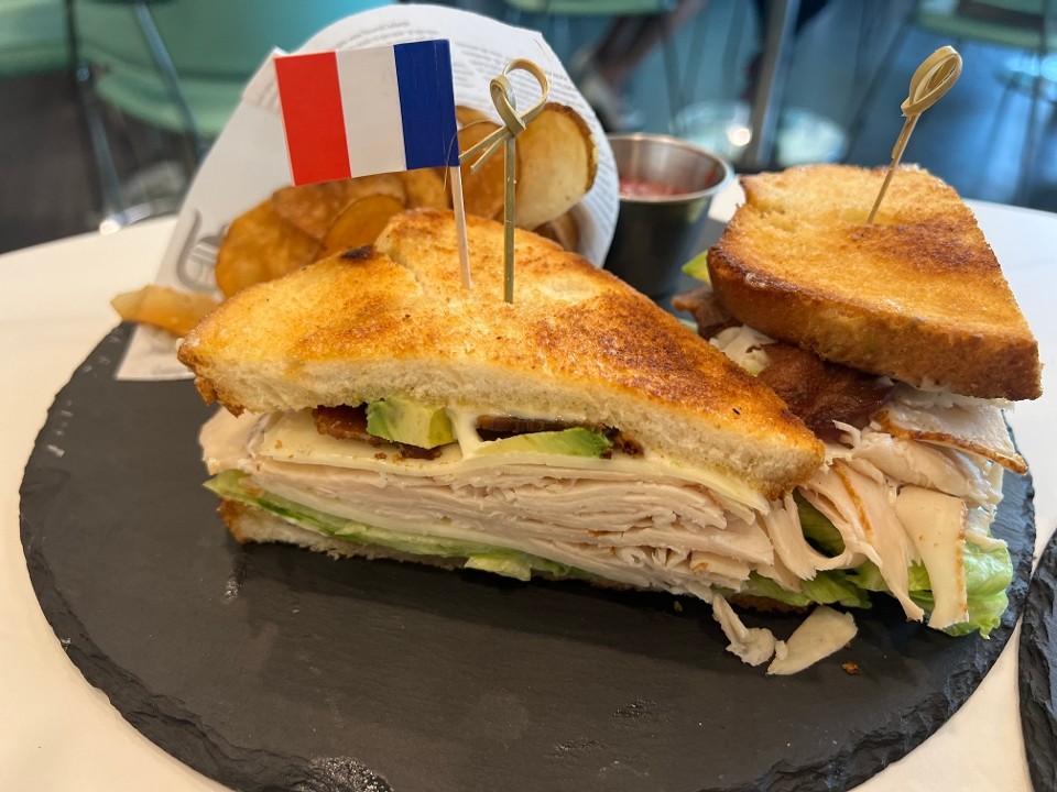 CLUB SANDWICH
