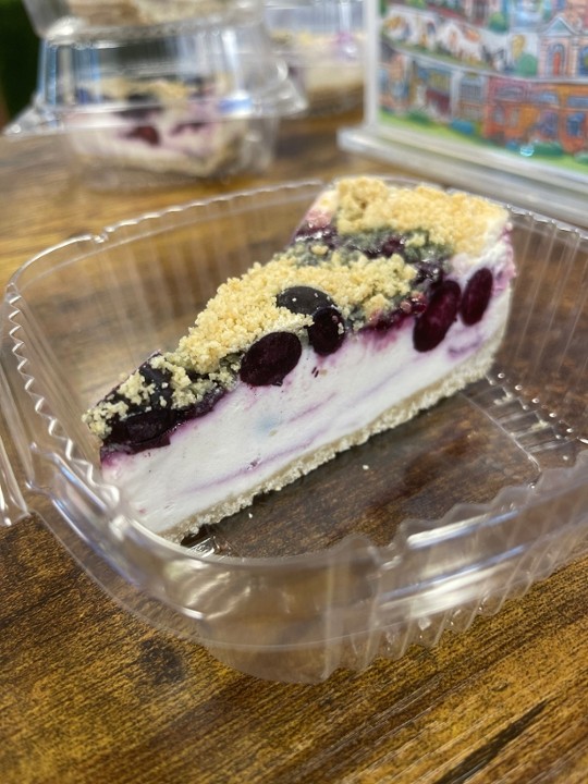 Blueberry Crumb Cheesecake
