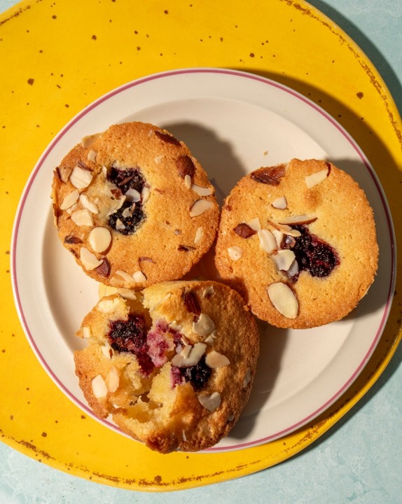 Blackberry Almond Cake (n, gf)