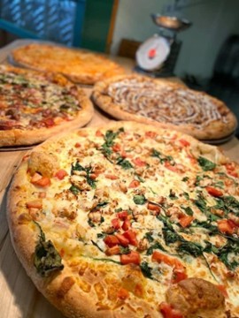 Papa’s Pizza 1951 electric rd