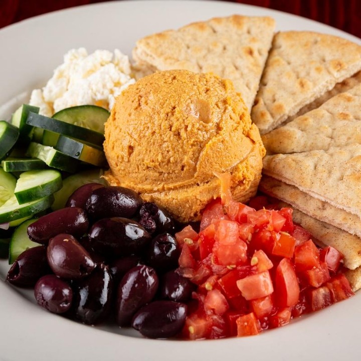 HUMMUS PLATE