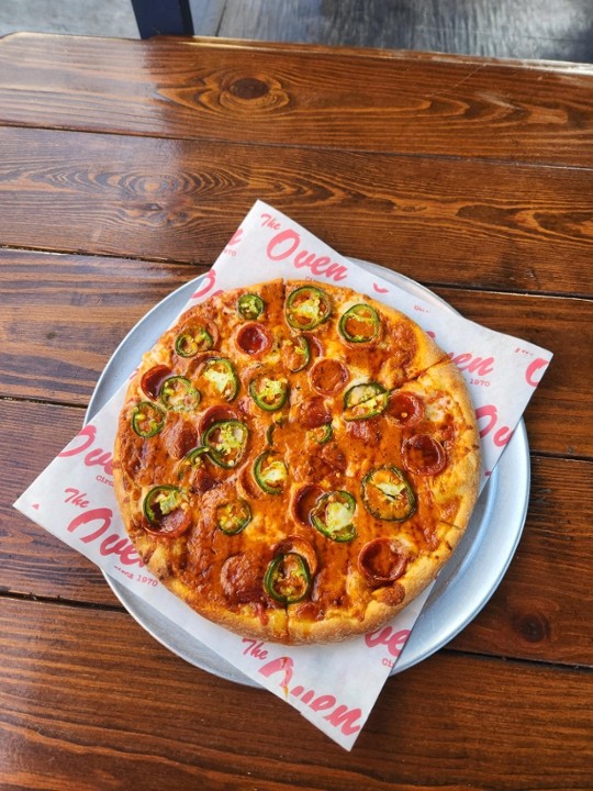 Sweet and Spicy Vodkaroni Pizza