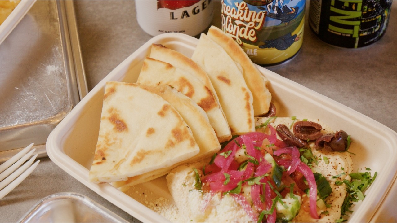 Hummus & Pita Plate