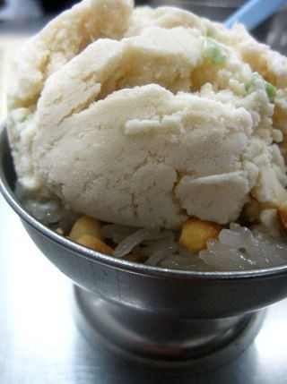 Sweet Sticky Rice w/ Ice Cream