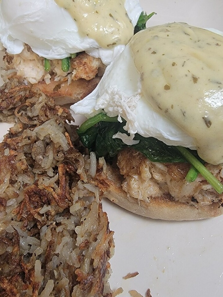 Crabcake Benedict