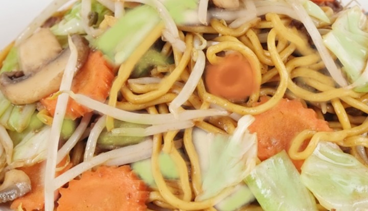 97. VEGGIE YAKISOBA