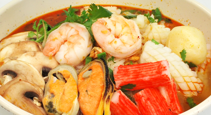 21. SEAFOOD TOM YUM