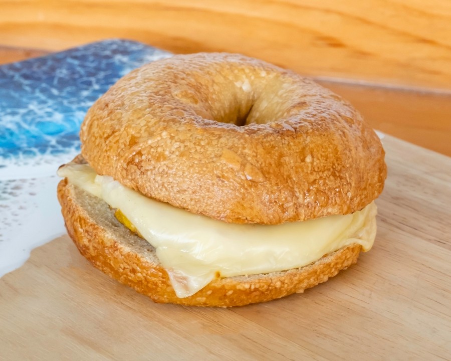 Bagel Boutique Egg and Cheese