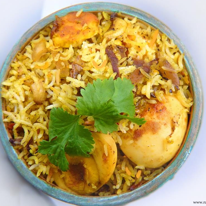 Avakai Egg Biryani (Spicy)