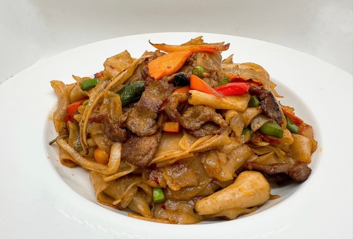 DRUNKEN NOODLES