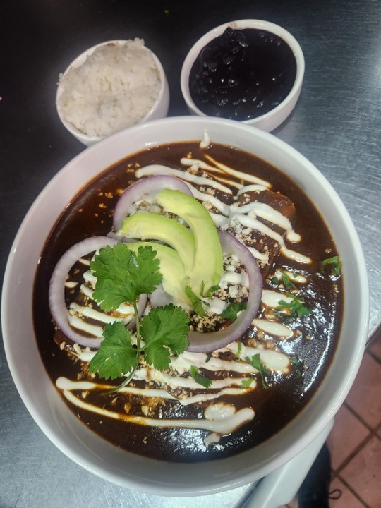 Enchiladas De Mole