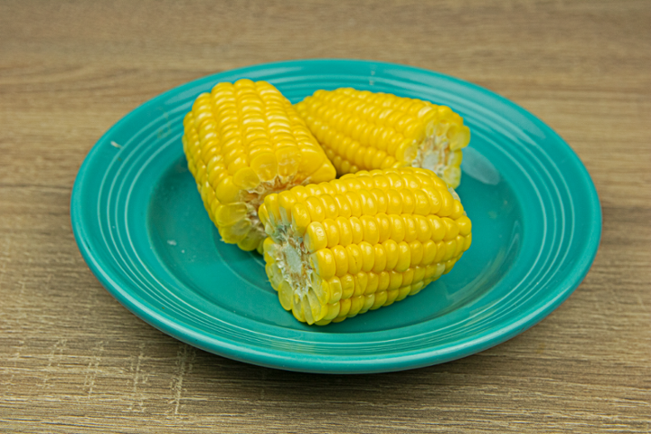 Mazorca Herbida (Boiled Corn)