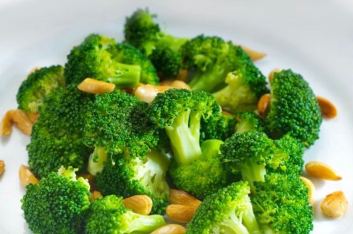 Side Sauteed Broccoli With Garlic