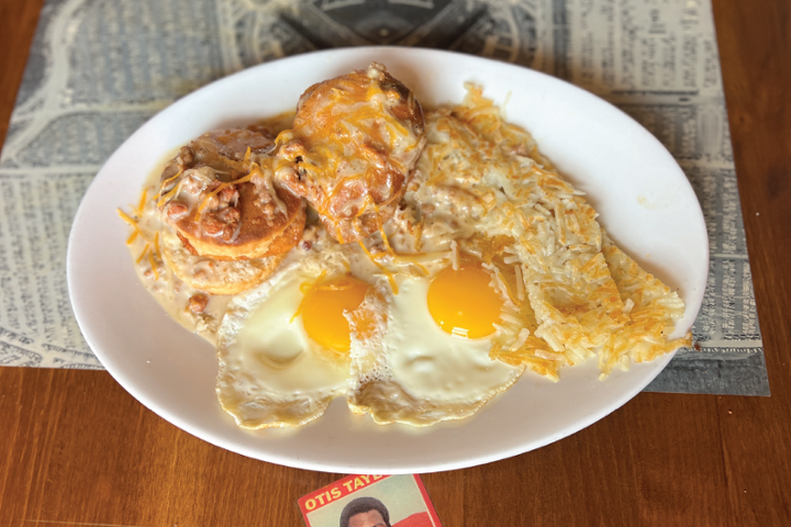 CHICKEN AND BISCUIT PLATTER