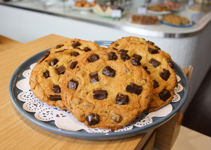 Buck Russell's Chocolate Chunk Cookie